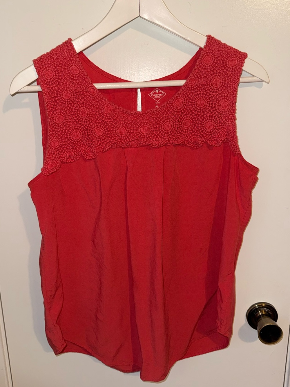 Women's Coral Sleeveless Crochet Yoke Top